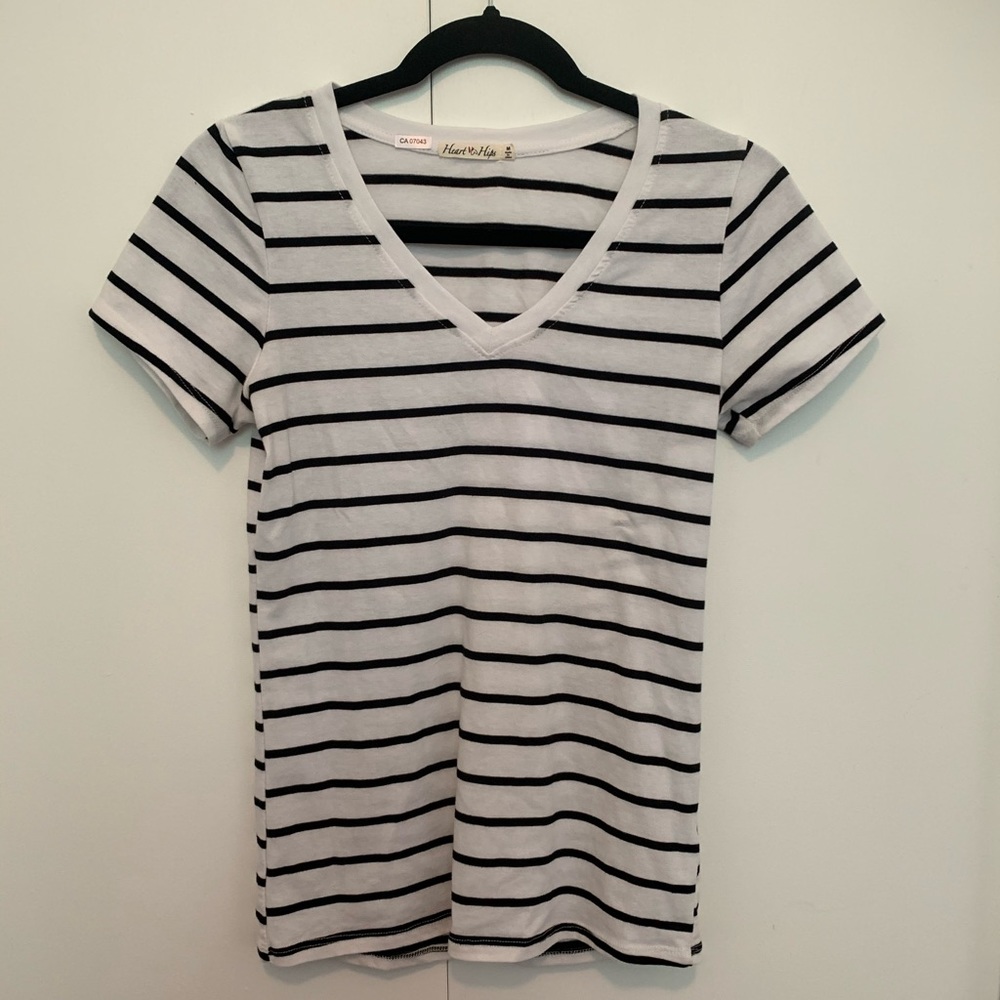 Heart & Hips striped tee